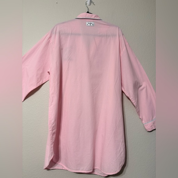 Disneyland Resort Pink White Gingham Eeyore Long Sleeve Button Sleep Shirt. XL - Picture 2 of 15